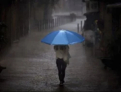 Jabodetabek Berpotensi Hujan Lebat pada Rabu Siang hingga Malam